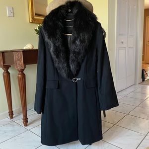 Black wool coat. Size 16.